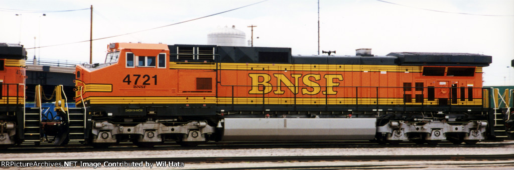 BNSF C44-9W 4721